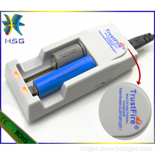 2013 Most Popular Multifunctional Charger Trustfire Charger for Aw Battery